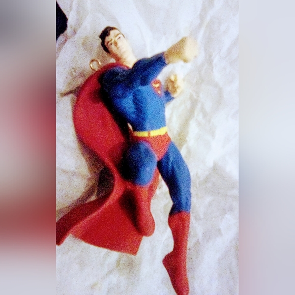COPY - "Superman" Hallmark The Last Son of Krypton Figure - Picture 3 of 7